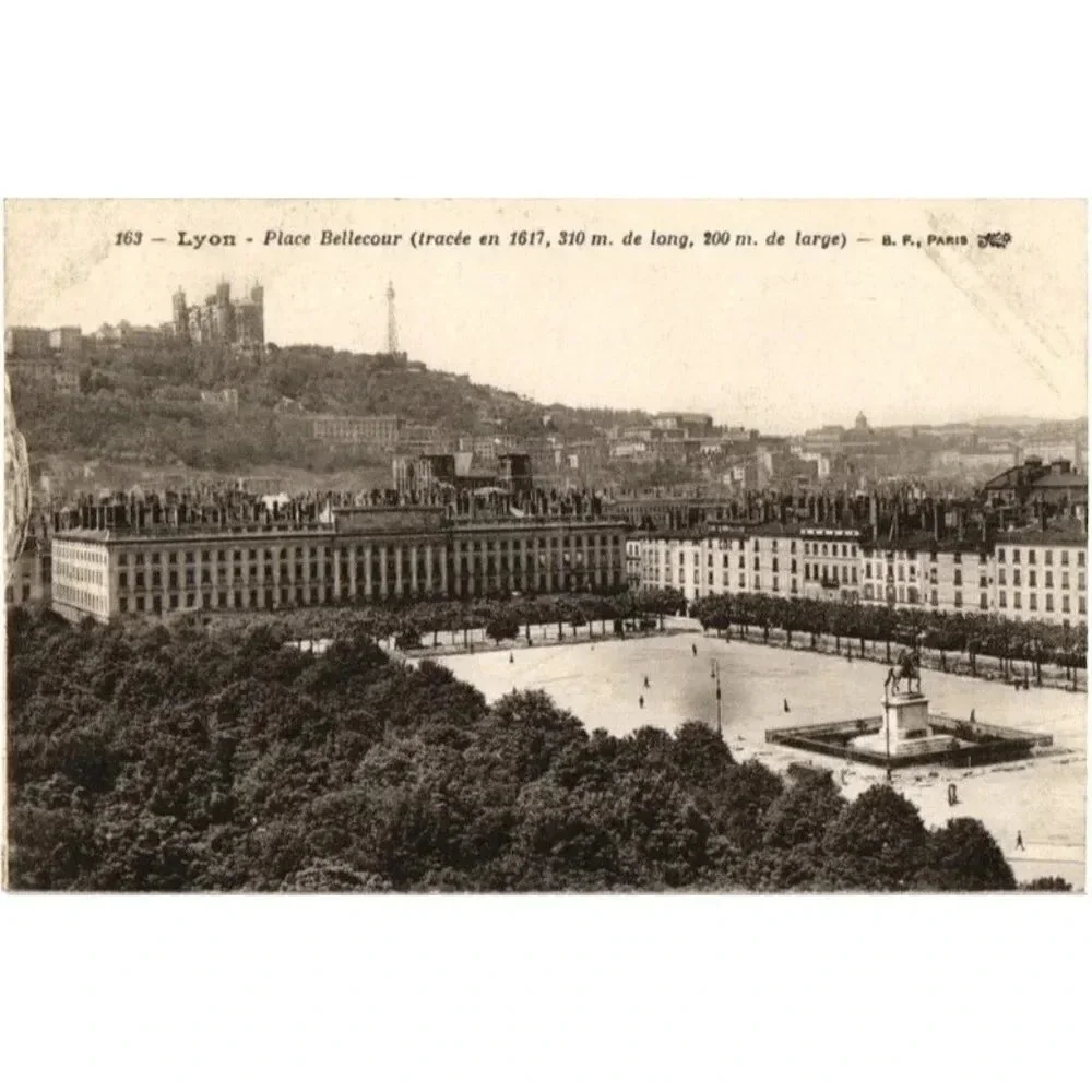 No. 163 Lyon Place Bellecour- Lyon, France Postcard